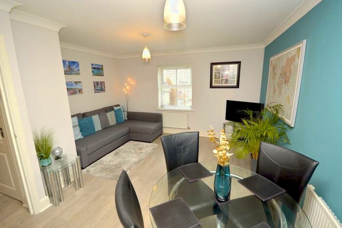 2 Bedroom Flat To Rent In Edelin Road, Bearsted, Maidstone, Kent, ME14