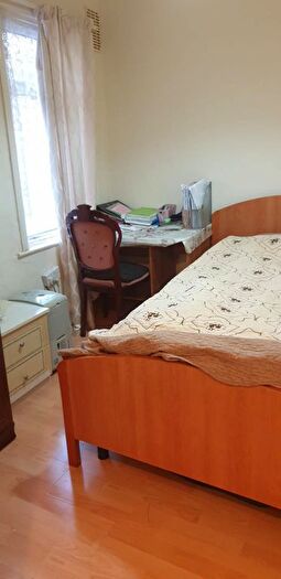 3 Bedroom Terraced House To Rent In Ilford, IG1