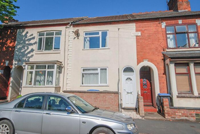 3 Bedroom Terraced House To Rent In Bath Street, Rugby, CV21