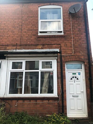 2 Bedroom Terraced House To Rent In Oak Avenue, Balsall Heath, Birminghsm, B12