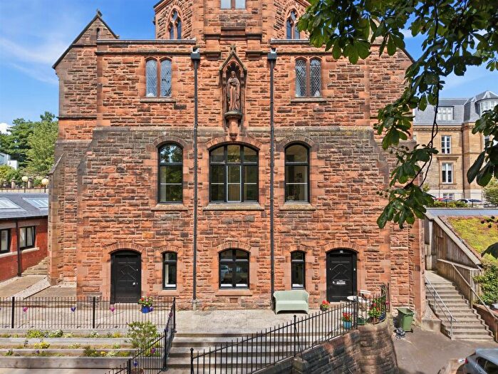 4 Bedroom Triplex For Sale In Victoria Crescent Road, Dowanhill, G12