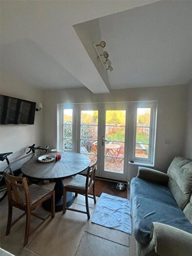 2 Bedroom Semi-Detached House To Rent In Gladstone Road, Headington, OX3