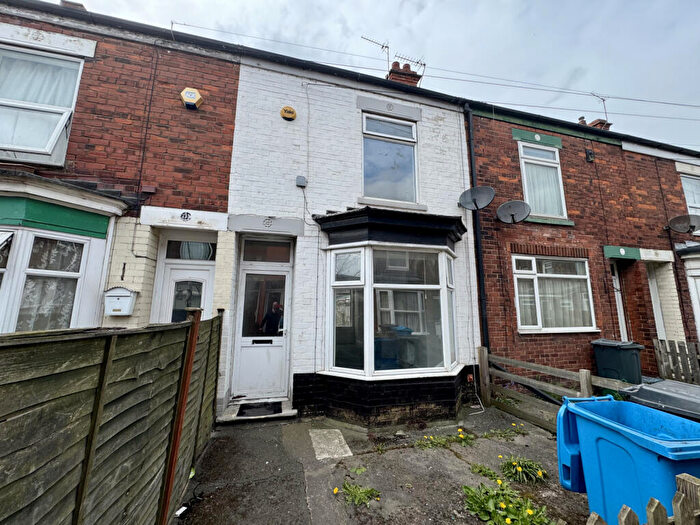2 Bedroom Terraced House For Sale In Holderness Villas, Ceylon Street, Hull, HU9