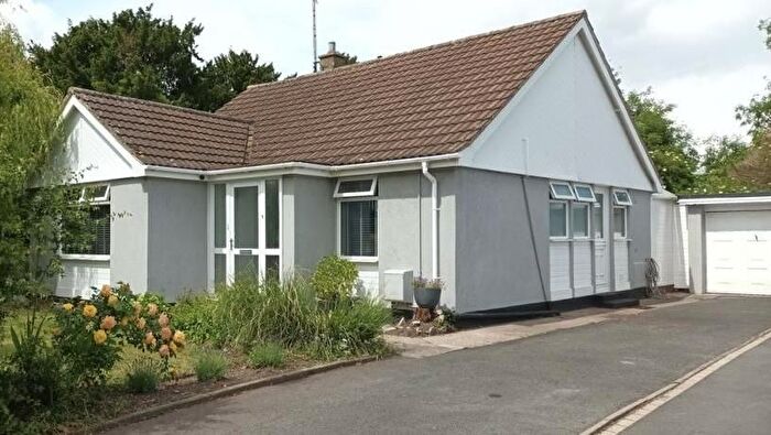 3 Bedroom Detached Bungalow To Rent In Acacia Close, Hereford, HR2