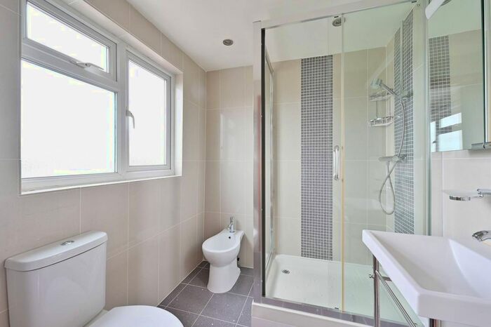 4 Bedroom Property To Rent In Windermere Avenue, Wimbledon, London, SW19