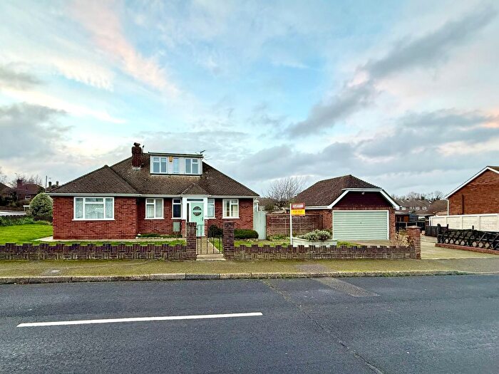 4 Bedroom Detached Bungalow For Sale In Harvey Road, Ashford, TN24