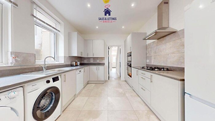 1 Bedroom House To Rent In Colum Road, Cardiff, CF10