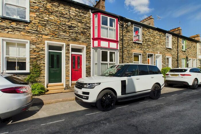 2 Bedroom Terraced House To Rent In South Terrace, Bowness-on-Windermere, LA23