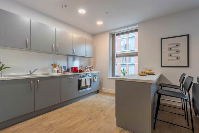 2 Bedroom Apartment To Rent In Lower Essex Street, Birmingham, B5