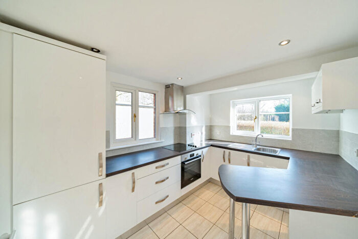 2 Bedroom Detached House To Rent In Leatherhead Road, Oxshott, KT22