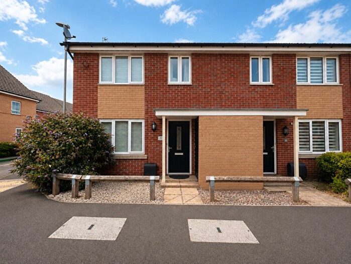 2 Bedroom End Terrace House For Sale In C Talbot Road North, Wellingborough, Northamptonshire, NN8