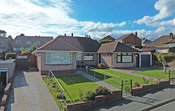 2 Bedroom Semi-Detached Bungalow For Sale In Wavell Drive, Newport, NP20
