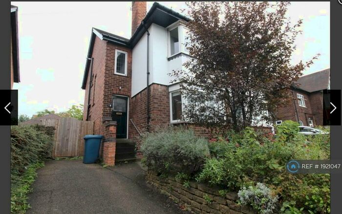 2 Bedroom Maisonette To Rent In Musters Road, Nottingham, NG2