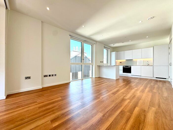 2 Bedroom Flat To Rent In Mighell Street, Brighton, BN2