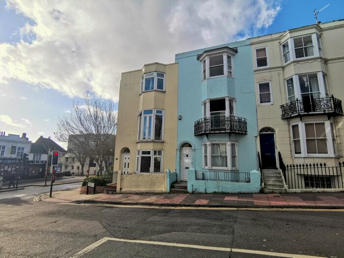 6 Bedroom Terraced House To Rent In Egremont Place, Brighton, BN2