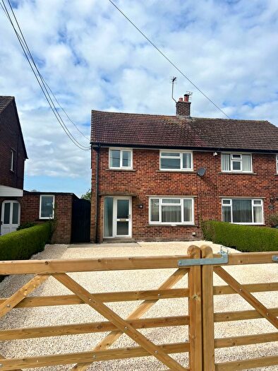 3 Bedroom Semi Detached House To Rent In Broadings Lane, Laneham, DN22