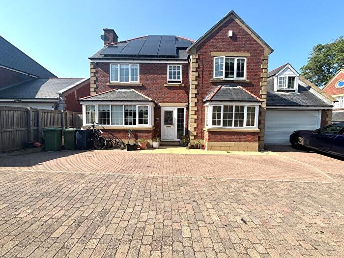 5 Bedroom Detached House To Rent In Usworth Hall, Washington, NE37
