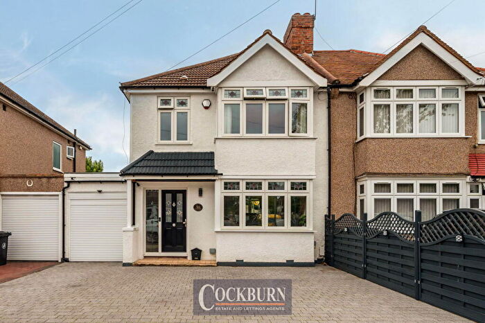 3 Bedroom Semi-Detached House For Sale In Lulworth Road, Mottingham, SE9