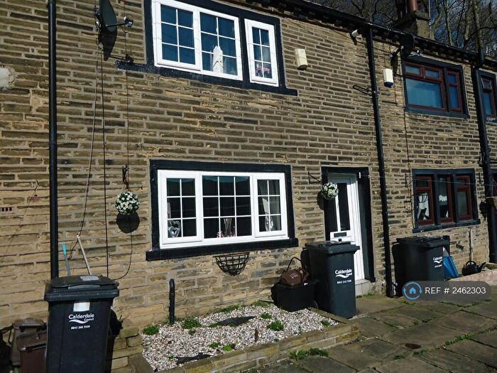 2 Bedroom Terraced House To Rent In Hough, Halifax, HX3