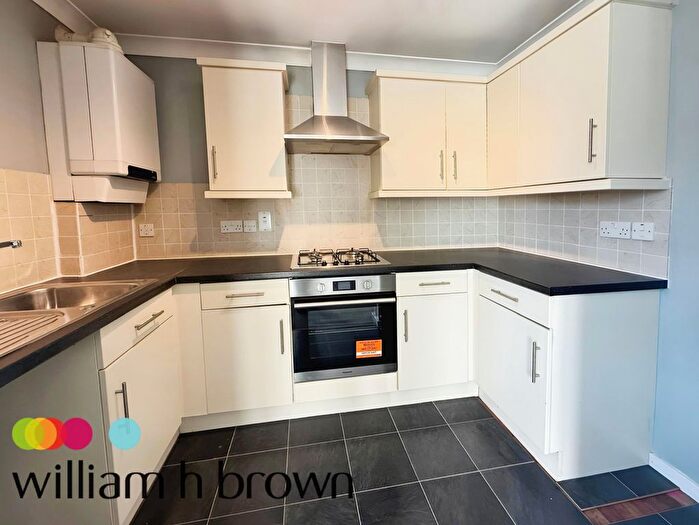 2 Bedroom Flat To Rent In D'arcy Road, Colchester, CO2