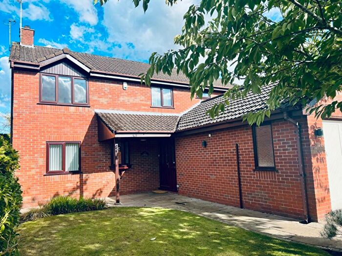 4 Bedroom Detached House To Rent In Belfry Drive, Macclesfield, Cheshire, SK10