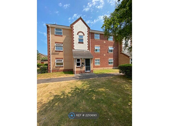 1 Bedroom Flat To Rent In Milton Court, Romford, RM6