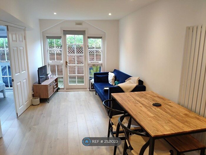 1 Bedroom Flat To Rent In Arbery Road, London, E3