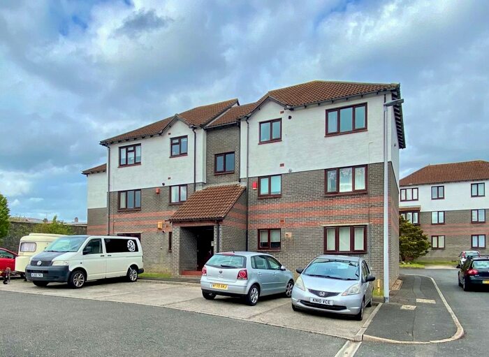 1 Bedroom Flat To Rent In St Michael Close, Devonport, Plymouth, PL1