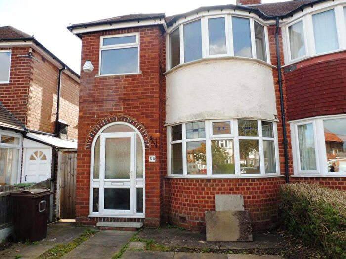 3 Bedroom House To Rent In Jillcot Road, Solihull, B92