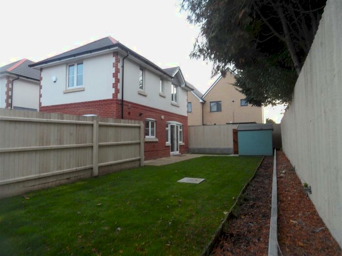 2 Bedroom Detached House To Rent In Rosemary Road, Poole, BH12