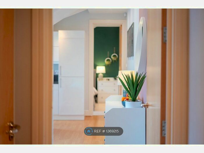 1 Bedroom Flat To Rent In Cathedral Road, Cardiff, CF11