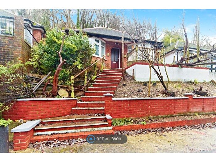 2 Bedroom Detached House To Rent In Milner Road, Caterham, CR3