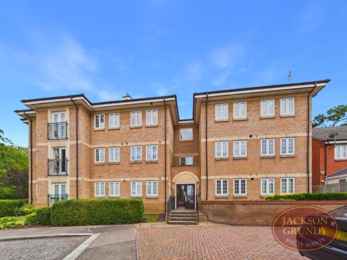 2 Bedroom Apartment For Sale In St Crispin Drive, St. Crispin's, NN5