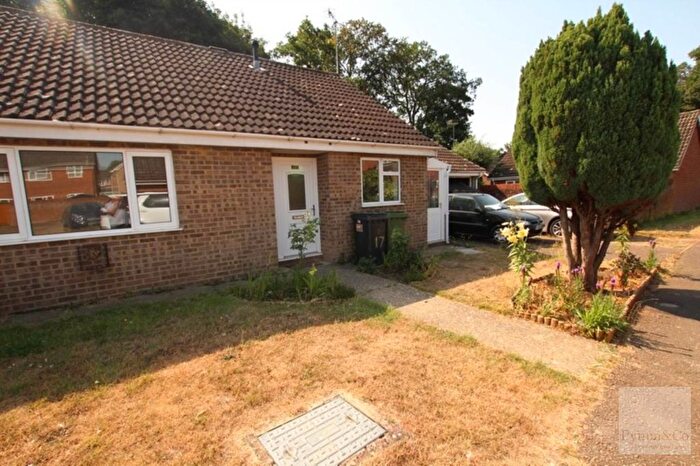 3 Bedroom Bungalow To Rent In Priory Close, Hethersett, NR9