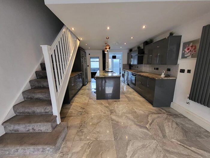 4 Bedroom Property To Rent In Worsley Road North, Manchester, M28