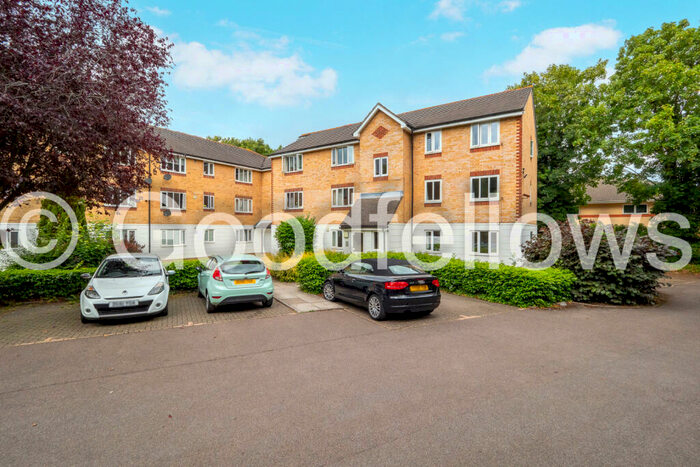 2 Bedroom Apartment To Rent In Chipstead Close, Belmont Heights, Sutton, Surrey, SM2