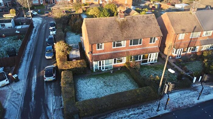 3 Bedroom Semi Detached House For Sale In Brinklow Road, Binley, Coventry, CV3