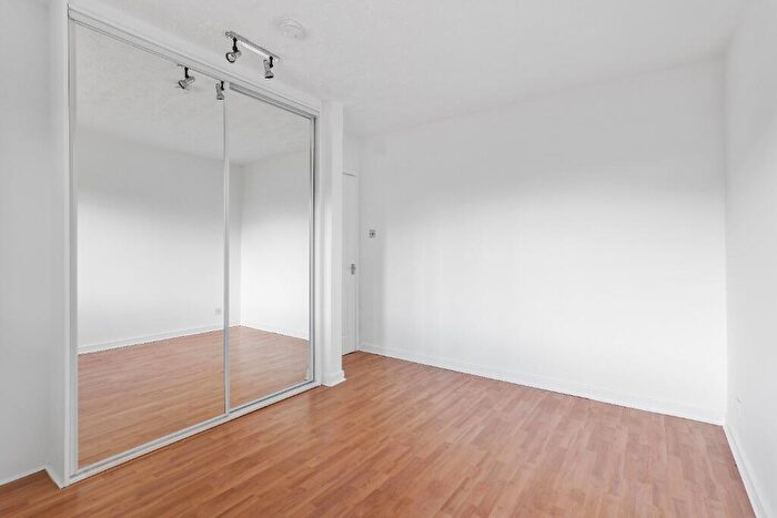 1 Bedroom Flat To Rent In Firwood Courts, Newton Mearns, East Renfrewshire, G77