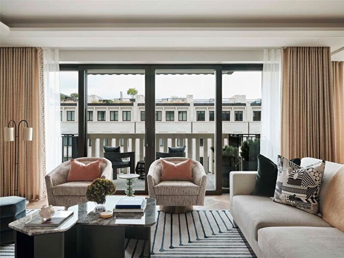 2 Bedroom Flat To Rent In Mulberry Square, Chelsea Barracks, London, SW1W