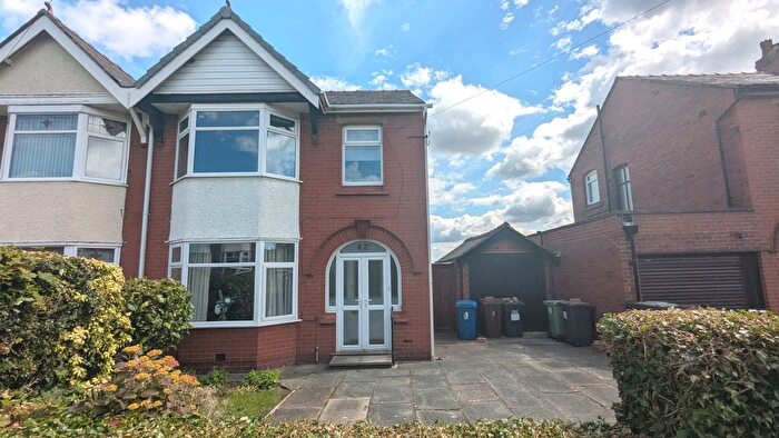 3 Bedroom Semi Detached House For Sale In Winstanley Road, Billinge, Wigan, WN5