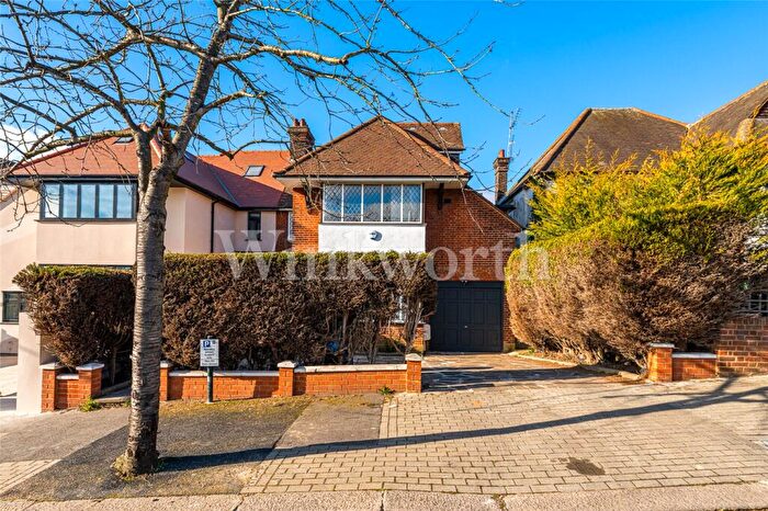 5 Bedroom Semi Detached House To Rent In Armitage Road, London, NW11