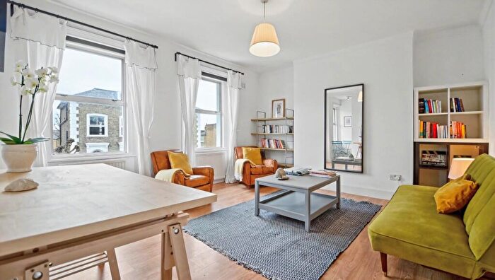 1 Bedroom Flat For Sale In Dartmouth Park Road, Dartmouth Park, London, NW5