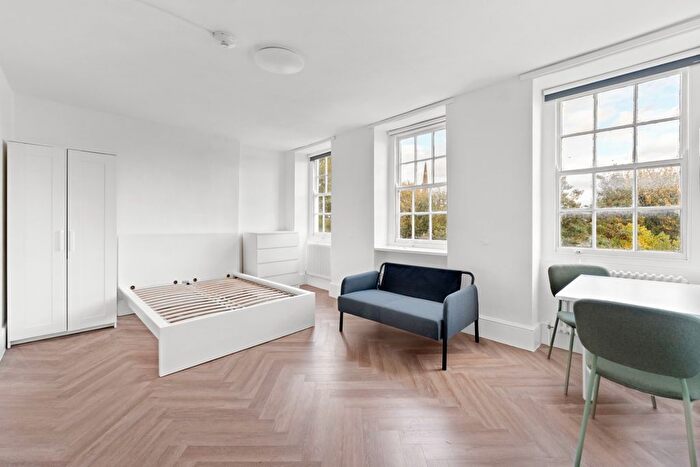 Studio To Rent In Colebrooke Row, Angel, N1