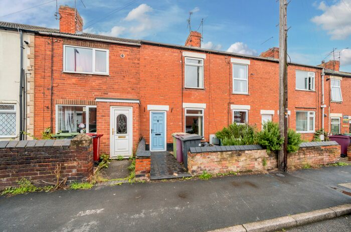 3 Bedroom Terraced House To Rent In Welbeck Street, Creswell, S80