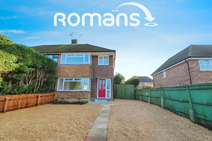 3 Bedroom Semi-Detached House To Rent In Fleet Road, Farnborough, GU14