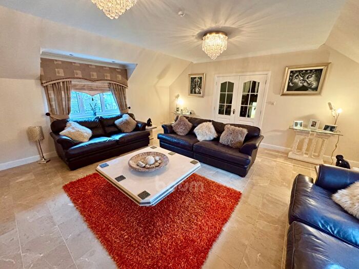 5 Bedroom Detached House For Sale In Victoria Road, Paisley, PA2