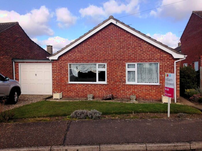 2 Bedroom Bungalow To Rent In Cedar Close, Mattishall, Dereham, NR20
