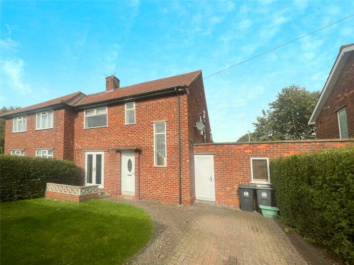 3 Bedroom Semi-Detached House To Rent In Lyonette Road, Darlington, Durham, DL1