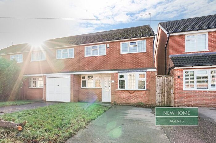 3 Bedroom End Terrace House For Sale In Carnarvon Grove, Nottingham, NG4