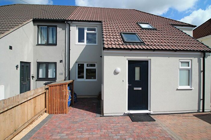 2 Bedroom Flat To Rent In Gayner Road, Bristol, BS7